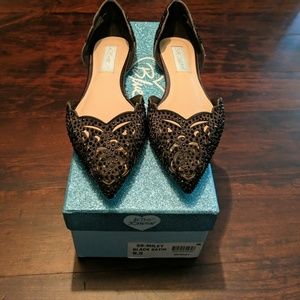 Betsy Johnson Black Satin Flats